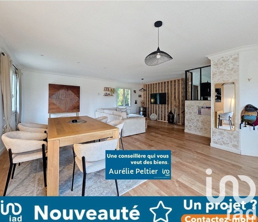 Maison 5 pièces de 150 m² à Bourgbarré (35230)