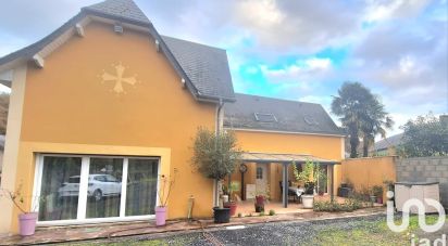 House 4 rooms of 144 m² in Adé (65100)