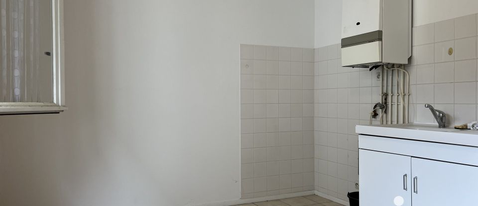 Apartment 2 rooms of 51 m² in Niort (79000)