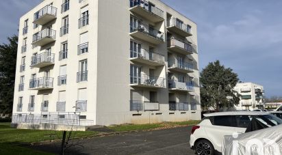 Apartment 2 rooms of 51 m² in Niort (79000)