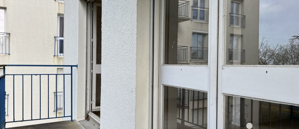 Apartment 2 rooms of 51 m² in Niort (79000)