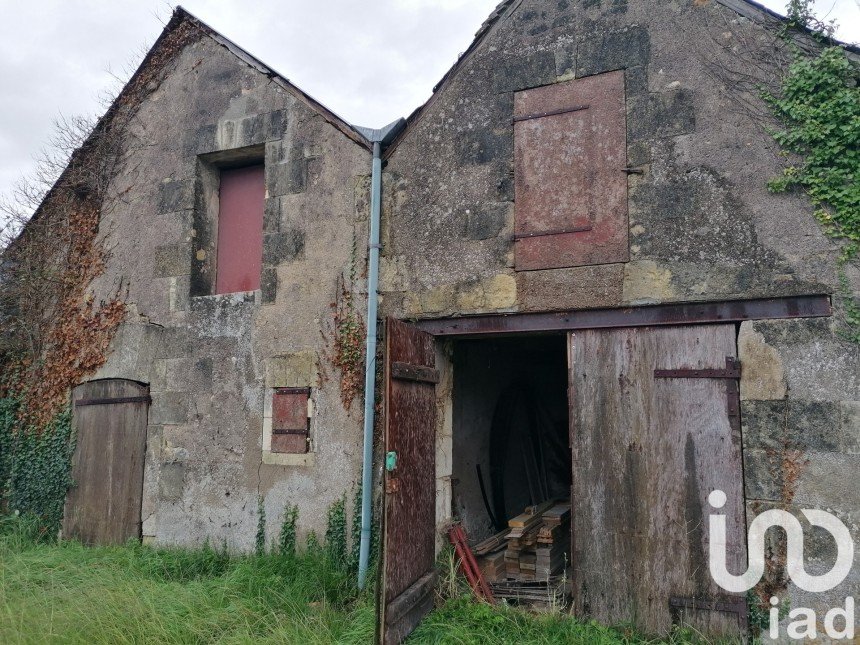 Parking of 50 m² in Vallères (37190)