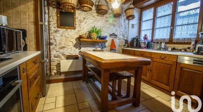 Village house 4 rooms of 100 m² in Machault (77133)