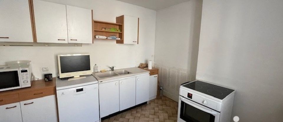 Maison 4 pièces de 92 m² à Souppes-sur-Loing (77460)