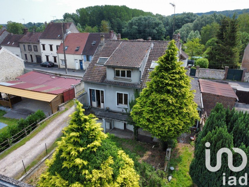 Traditional house 8 rooms of 130 m² in Verberie (60410)