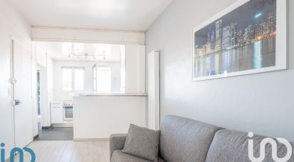 Apartment 2 rooms of 33 m² in Sainte-Geneviève-des-Bois (91700)