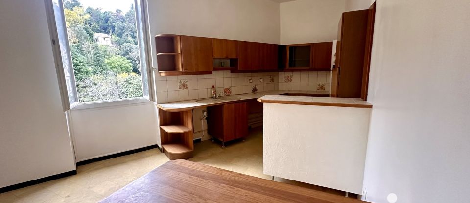 Appartement 5 pièces de 120 m² à Bédarieux (34600)