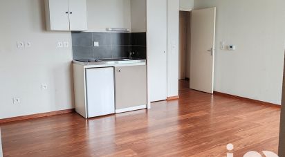 Apartment 2 rooms of 44 m² in Nantes (44100)