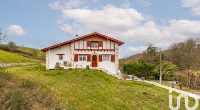 Maison traditionnelle 5 pièces de 183 m² à Bidache (64520)