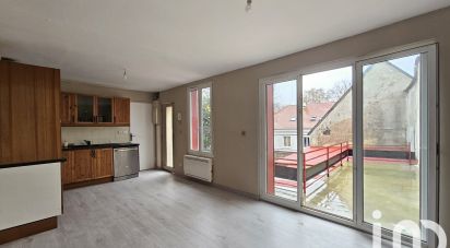 Duplex 4 rooms of 72 m² in Villecresnes (94440)