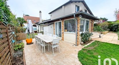 House 8 rooms of 223 m² in Cormeilles-en-Parisis (95240)