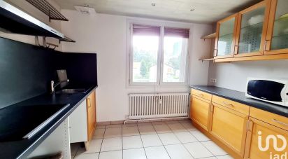 Apartment 3 rooms of 67 m² in Saint-Étienne (42100)