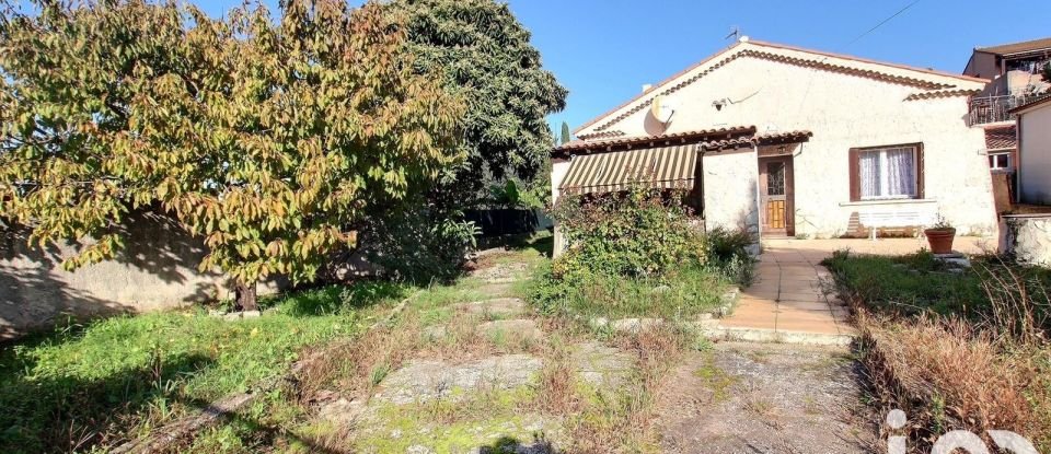 Traditional house 4 rooms of 77 m² in Marseille (13013)