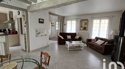 House 6 rooms of 135 m² in Lormaye (28210)