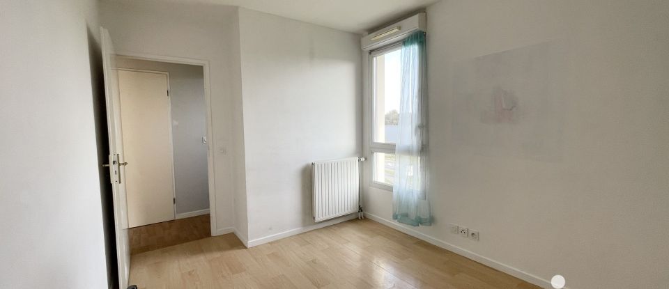 Appartement 4 pièces de 76 m² à Ecquevilly (78920)