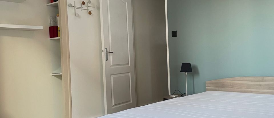 Appartement 2 pièces de 38 m² à Bordeaux (33000)