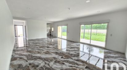 Maison 5 pièces de 127 m² à Corquilleroy (45120)