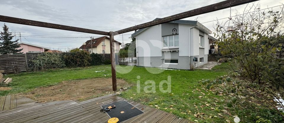 Maison 6 pièces de 128 m² à Pulversheim (68840)