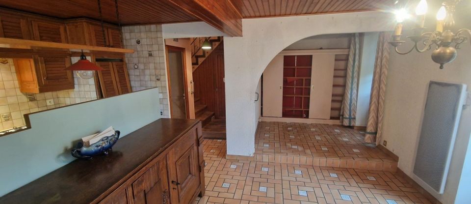 Maison 4 pièces de 75 m² à Ancy-le-Franc (89160)