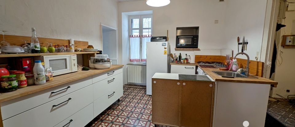 Maison de ville 9 pièces de 190 m² à Saint-Gaultier (36800)