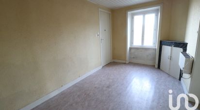 Maison de village 3 pièces de 67 m² à Saint-Georges-sur-Allier (63800)