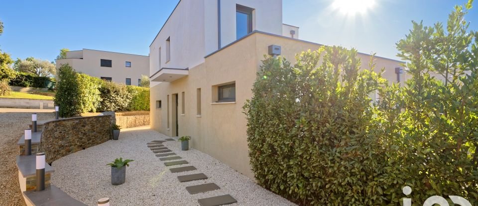 Maison 5 pièces de 152 m² à Grasse (06130)