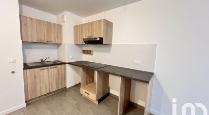 Appartement 2 pièces de 47 m² à Bordeaux (33800)