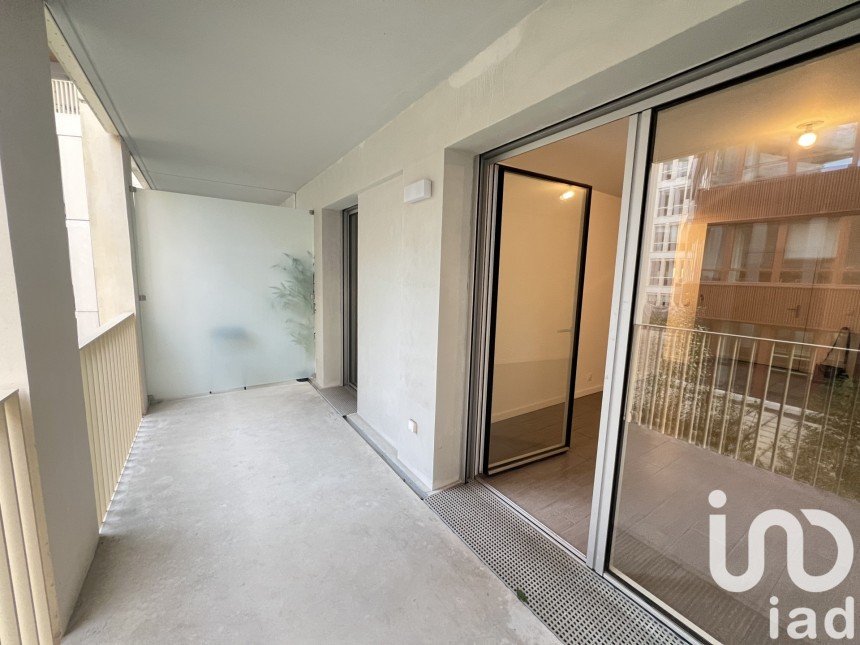 Appartement 2 pièces de 47 m² à Bordeaux (33800)