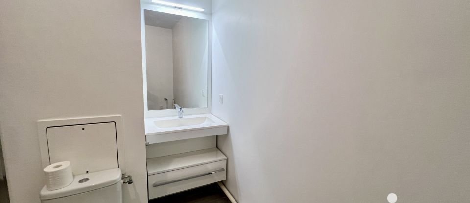 Appartement 2 pièces de 47 m² à Bordeaux (33800)