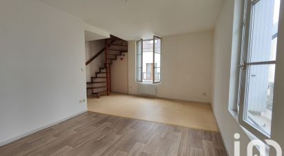 Duplex 2 rooms of 45 m² in Cormery (37320)