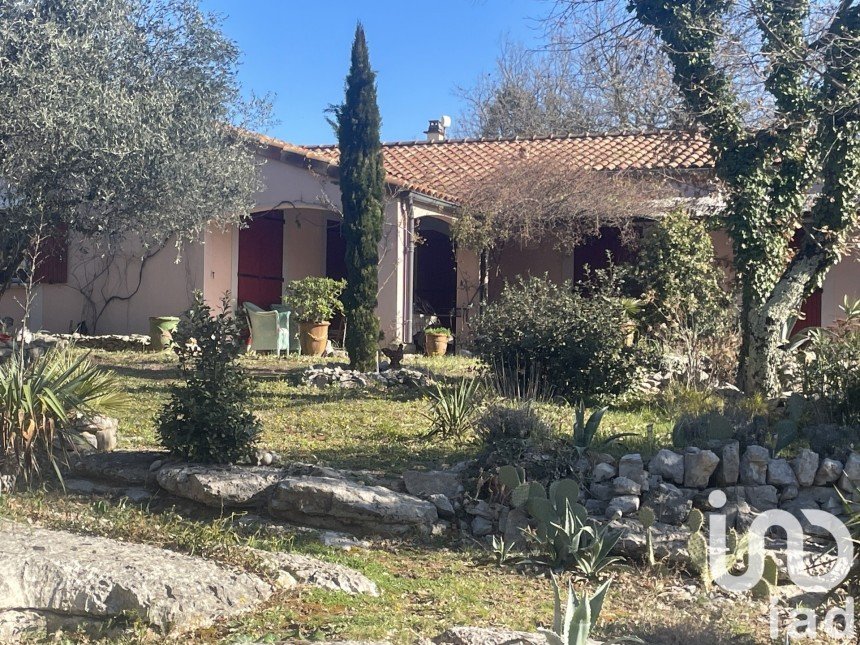 Maison traditionnelle 5 pièces de 131 m² à Labeaume (07120)