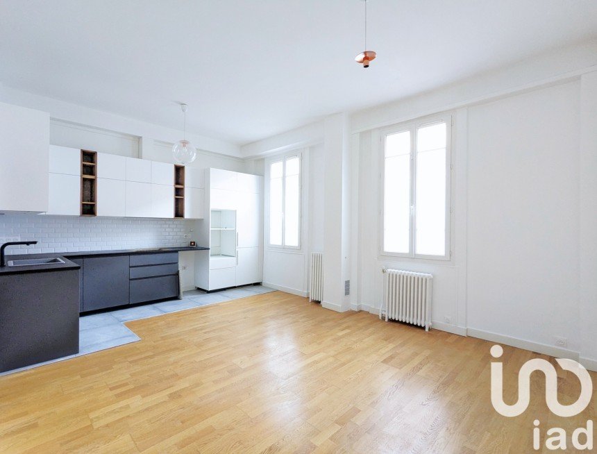 Appartement 3 pièces de 63 m² à Saint-Ouen-sur-Seine (93400)