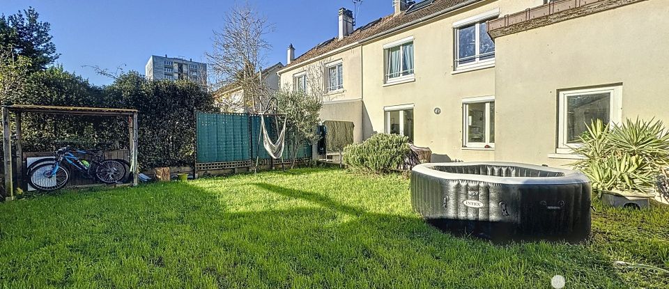 Maison 6 pièces de 100 m² à Pontoise (95300)