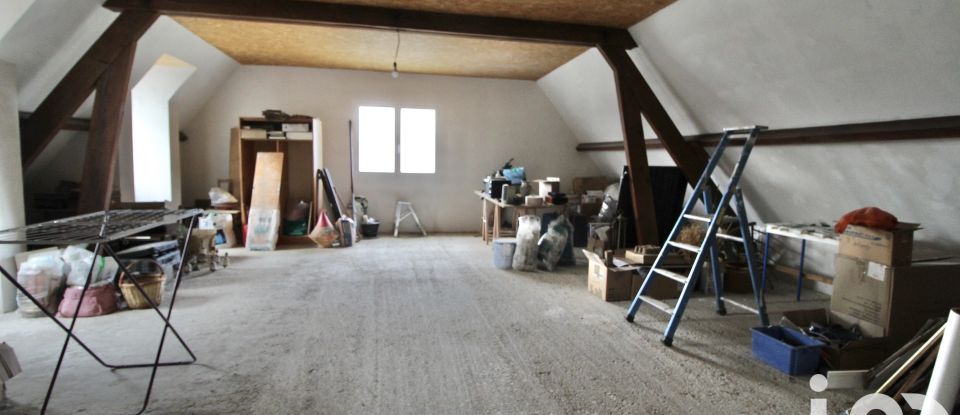 Maison 8 pièces de 150 m² à Villeneuve-sur-Yonne (89500)