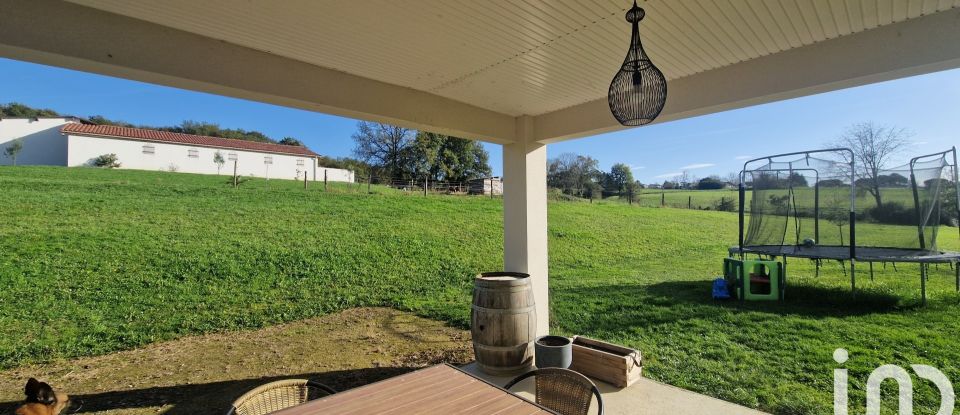 Traditional house 4 rooms of 171 m² in Aubarède (65350)