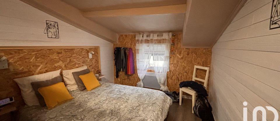 Maison de ville 4 pièces de 107 m² à Lestiac-sur-Garonne (33550)