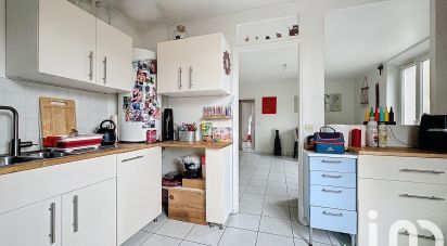 Appartement 3 pièces de 56 m² à Corbeil-Essonnes (91100)