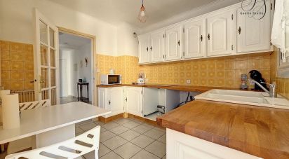 Apartment 4 rooms of 79 m² in La Garde (83130)