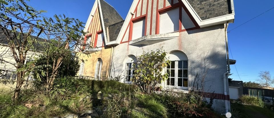 House 6 rooms of 127 m² in Thouars (79100)