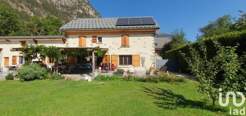 Country house 5 rooms of 144 m² in Le Bourg-d'Oisans (38520)