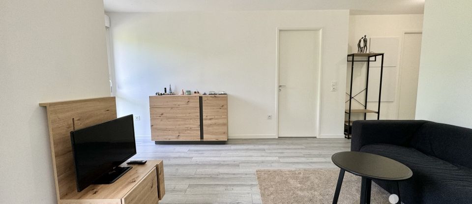 Appartement 2 pièces de 42 m² à Massy (91300)