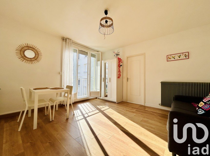 Studio 1 pièce de 26 m² à Tours (37000)