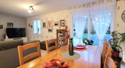 Traditional house 4 rooms of 88 m² in Nieuil-l'Espoir (86340)