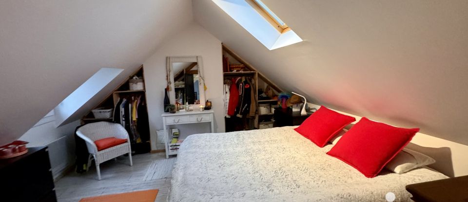 Maison 4 pièces de 77 m² à Brosville (27930)