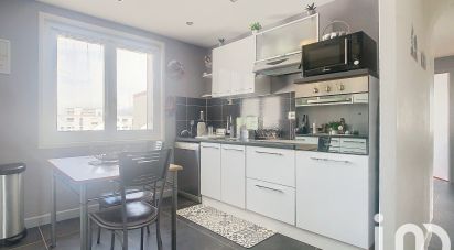 Apartment 4 rooms of 70 m² in Saint-Martin-d'Hères (38400)