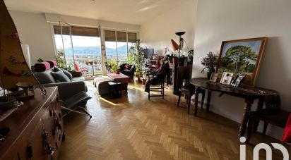 Apartment 3 rooms of 84 m² in Marseille (13008)