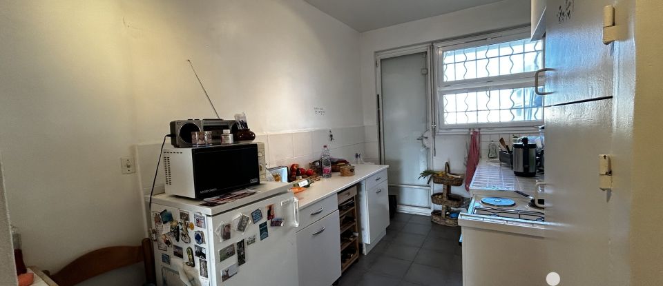 Appartement 3 pièces de 8 325 m² à Marseille (13008)