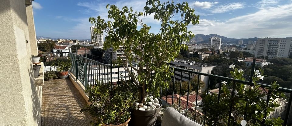 Apartment 4 rooms of 95 m² in Marseille (13008)