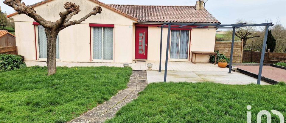 Maison 4 pièces de 97 m² à Saint-Hilaire-des-Loges (85240)