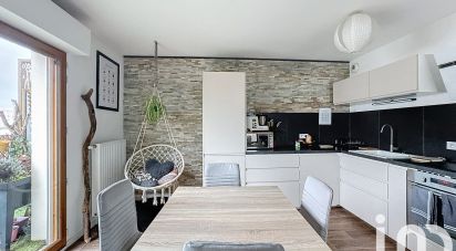 Appartement 3 pièces de 63 m² à Saint-Denis (93200)